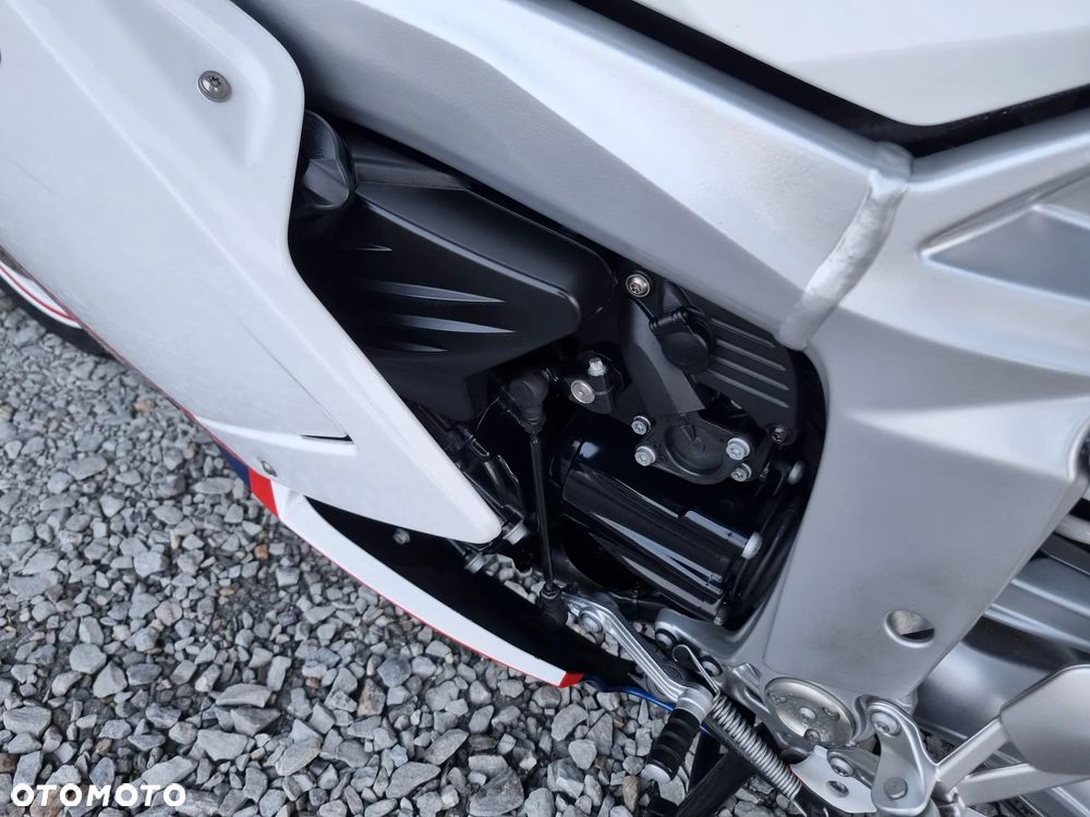 BMW K - 32
