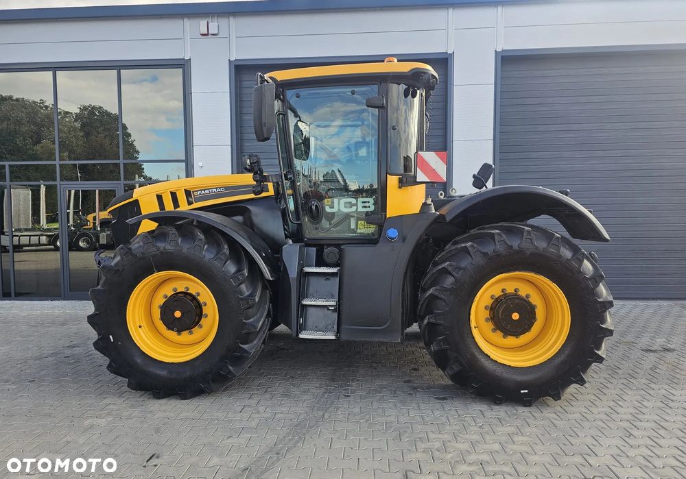 JCB FASTRAC 4220 - 7