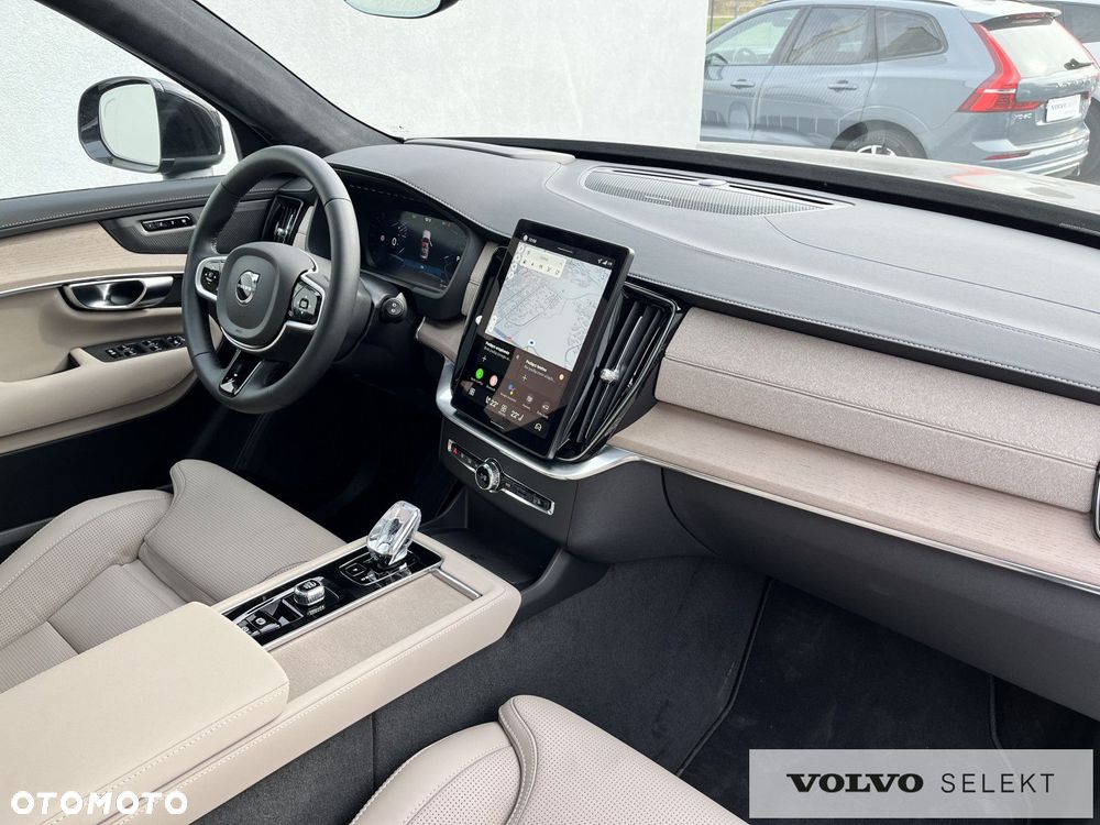 Volvo XC 90 - 35