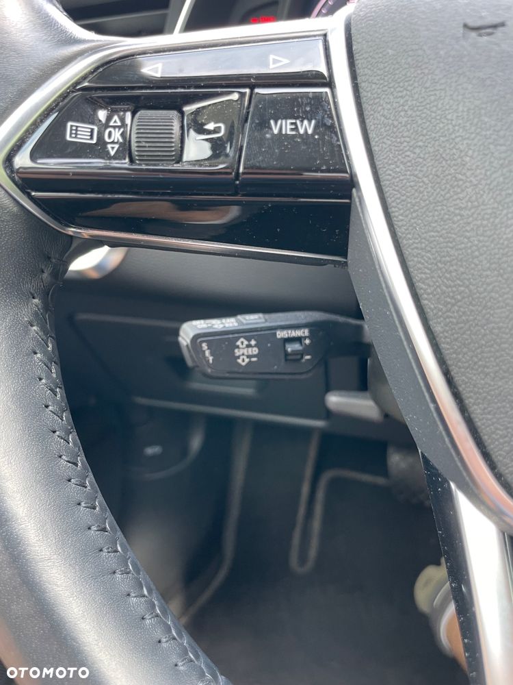 Audi A6 Avant 45 TFSI quattro S tronic - 27