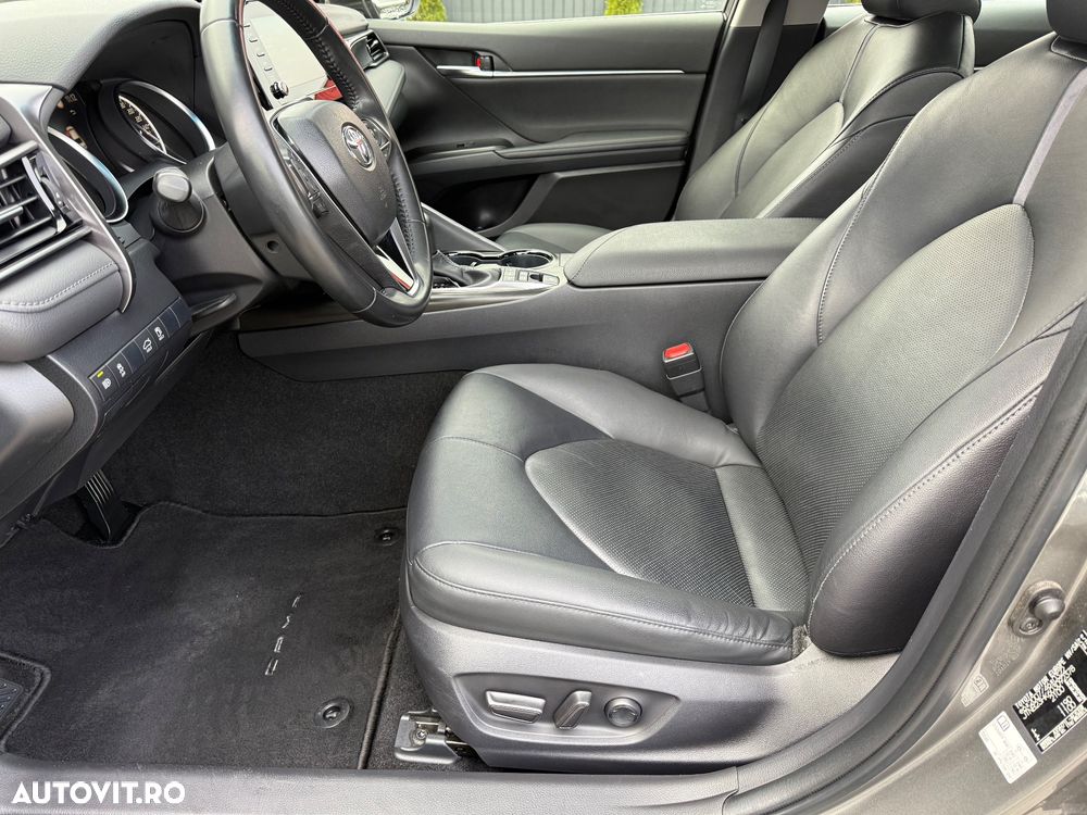 Toyota Camry Business Edition - 14