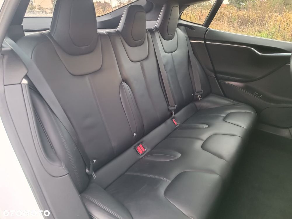 Tesla Model S Long Range Plus - 30