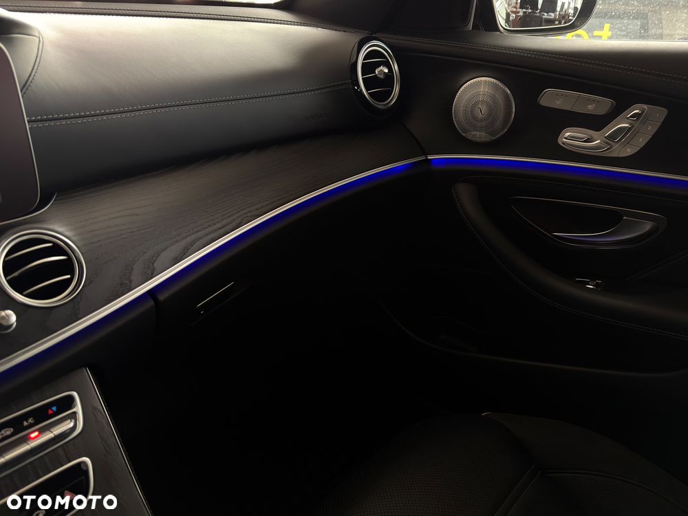 Mercedes-Benz Klasa E AMG 63 S 4-Matic+ - 40