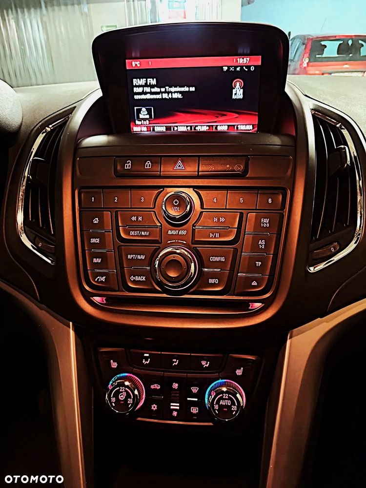 Opel Zafira Tourer 2.0 CDTI Automatik Innovation - 18