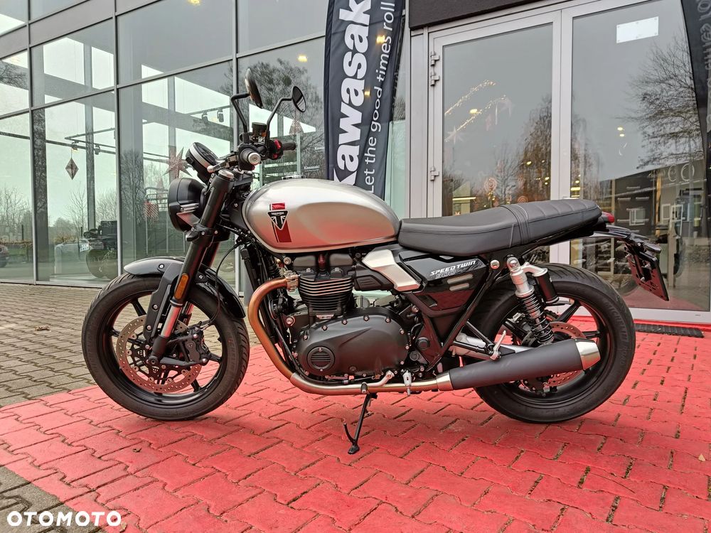 Triumph Speed Twin - 10