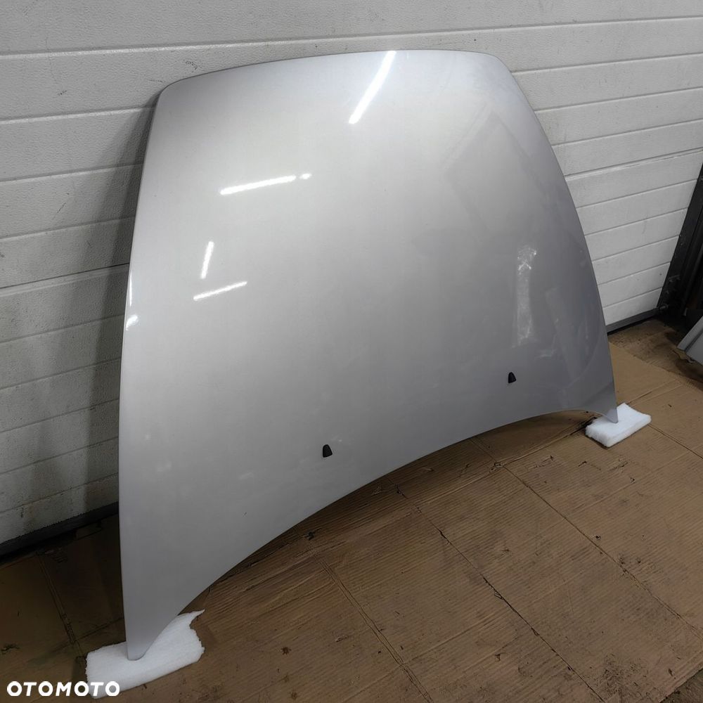 MASKA KLAPA PRZEDNIA VOLVO S40 V50 426-26 SREBRNA 2004-2012 - 2