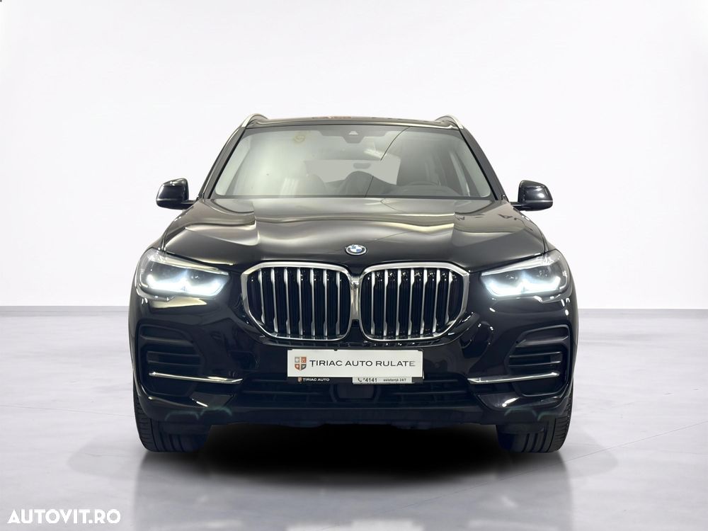 BMW X5 2022 — imagine 8