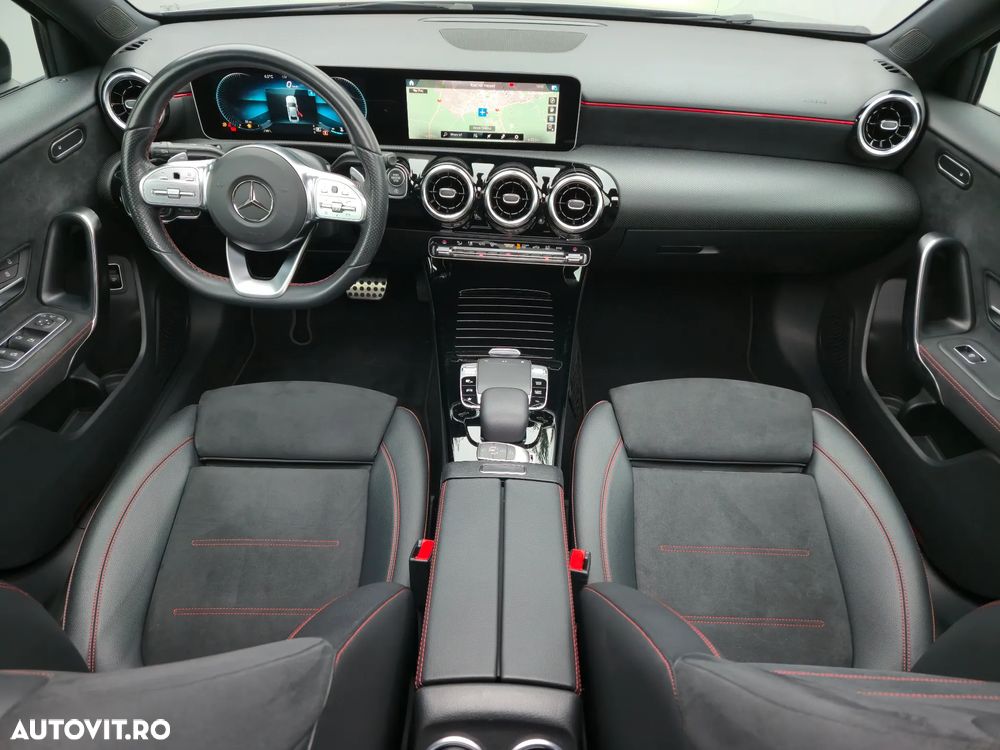 Mercedes-Benz A 200 7G-DCT AMG Line - 26