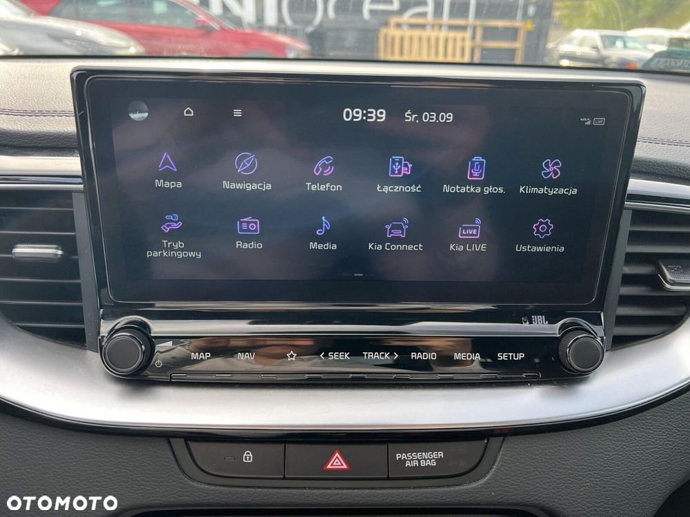 Kia XCeed - 20