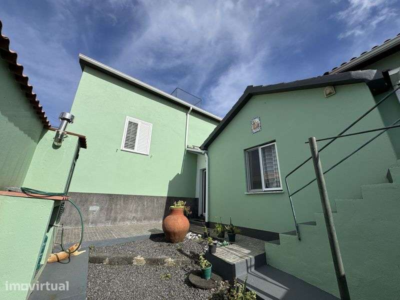 Casa com vista incrivel para o mar e montanha - Grande imagem: 5/11