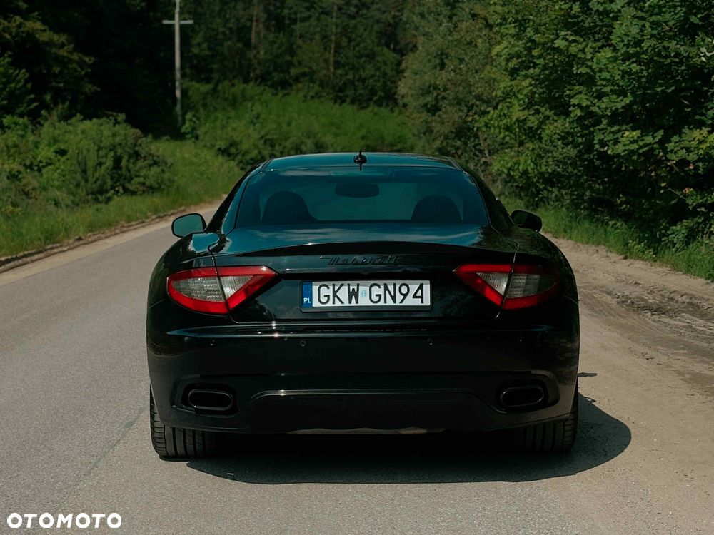Maserati GranTurismo - 4