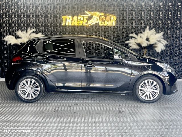 Peugeot 208 1.6 BlueHDi Style - 35