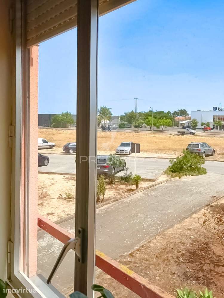 Apartamento T3 em Vila Nova de Santo André - Grande imagem: 2/12