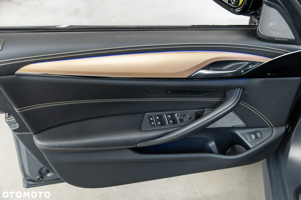 BMW M5 - 30