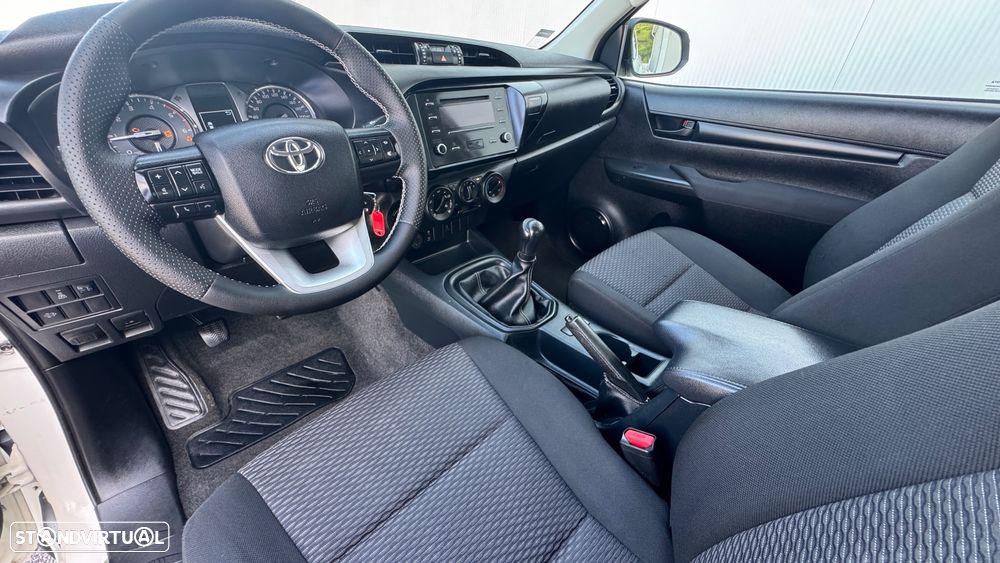 Toyota Hilux 2.4 D-4D 4X4 cabine extra - 12