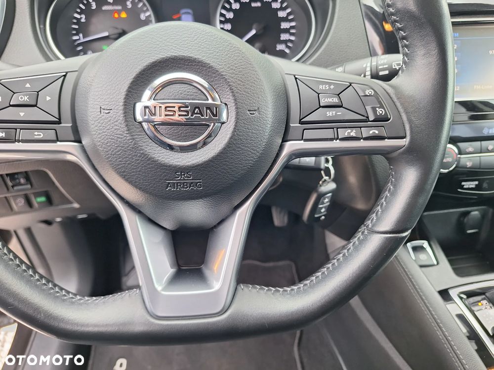 Nissan Qashqai 1.2 DIG-T Tekna Xtronic - 30