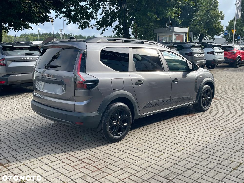 Dacia Jogger 1.8 Full Hybrid 155 Extreme MMT - 8