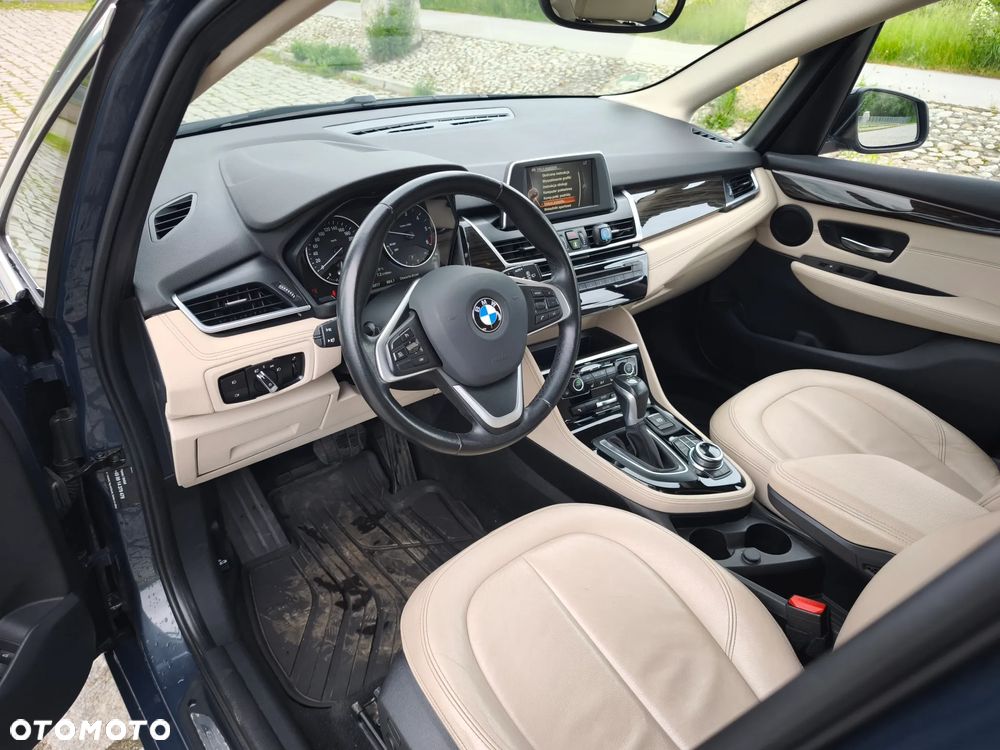 BMW Seria 2 218d xDrive - 3