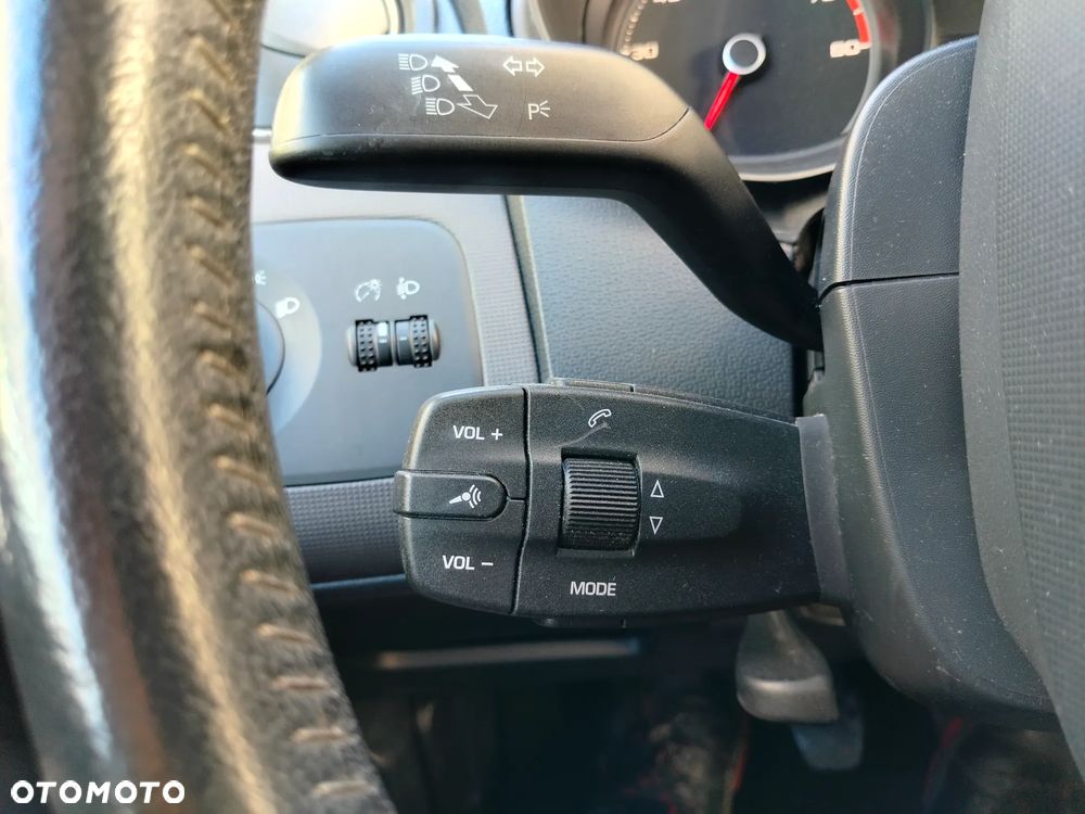 Seat Ibiza 1.2 12V Passion - 11
