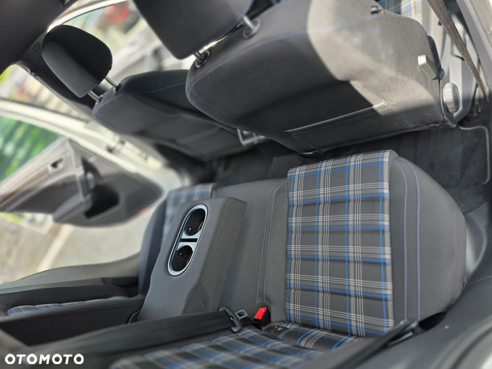Volkswagen Golf 1.4 GTE Plug-In-Hybrid DSG - 11