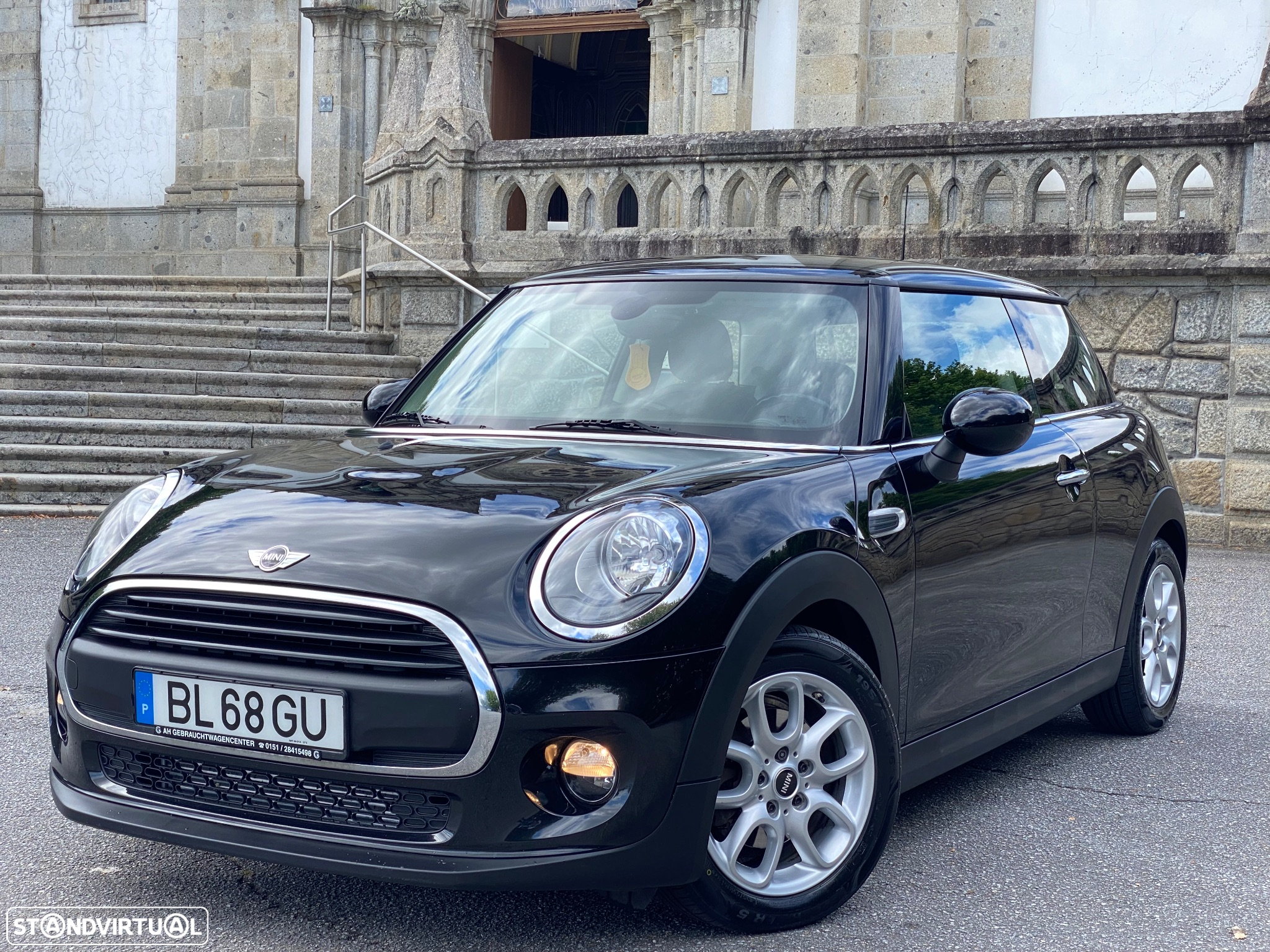 MINI 3 Portas One D - 7