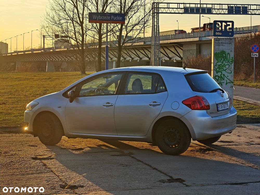 Toyota Auris 1.33 VVT-i Life - 5