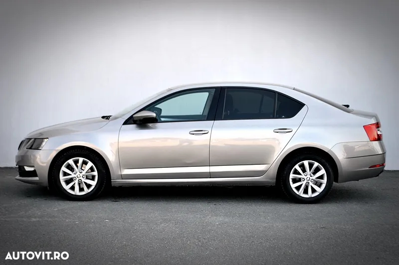 Skoda Octavia 1.4 TSI Style - 7