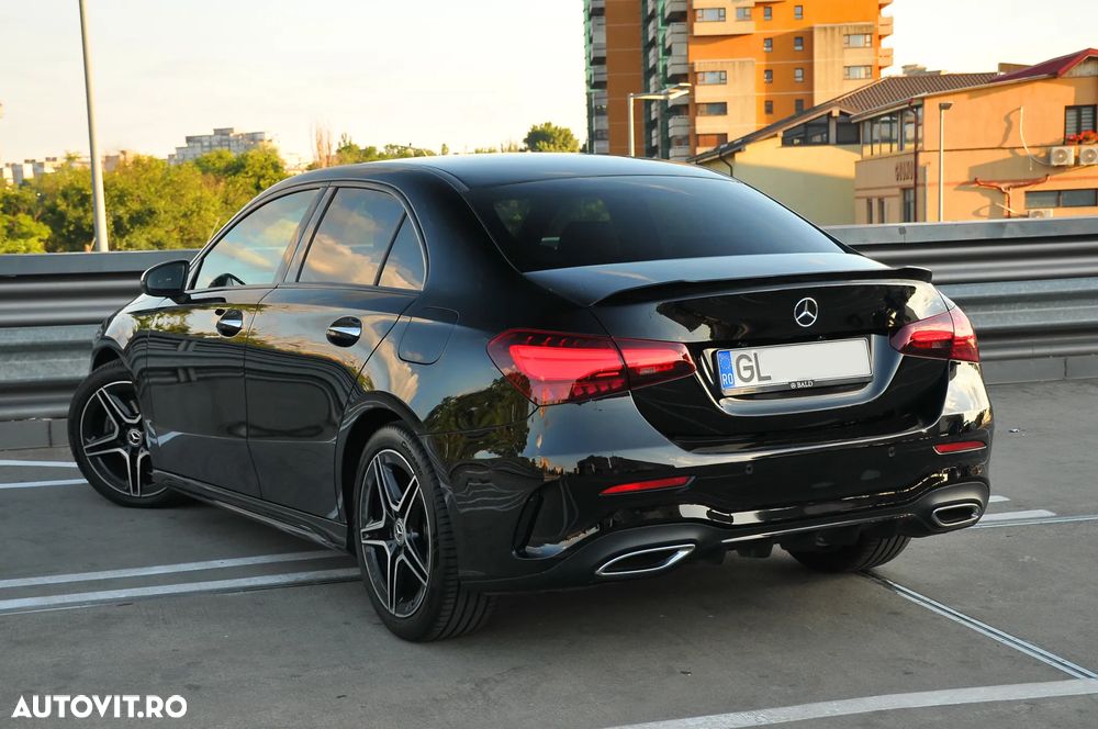Mercedes-Benz A 200 d 8G-DCT AMG Line - 8