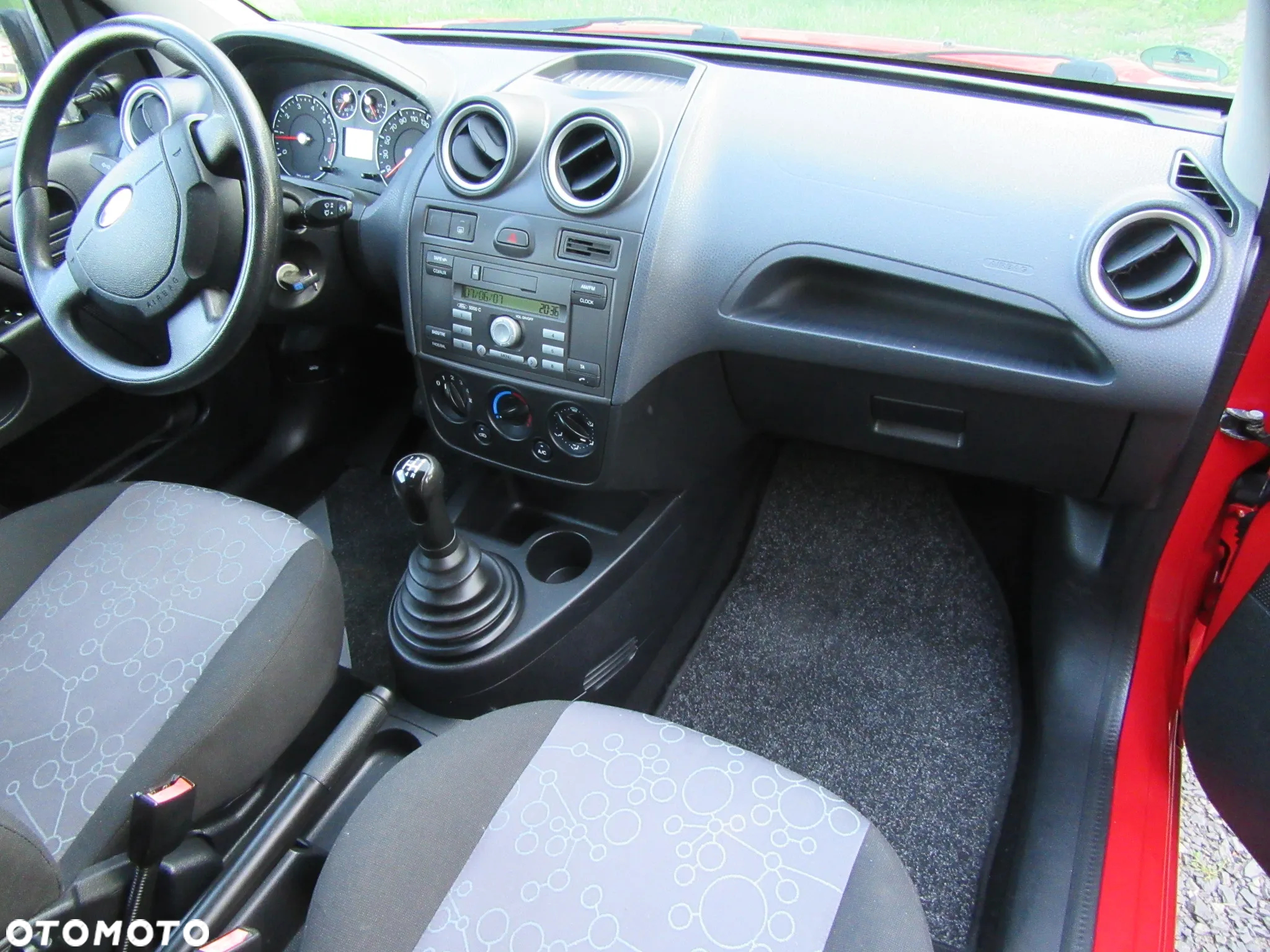 Ford Fiesta 1.3 Fun - 11