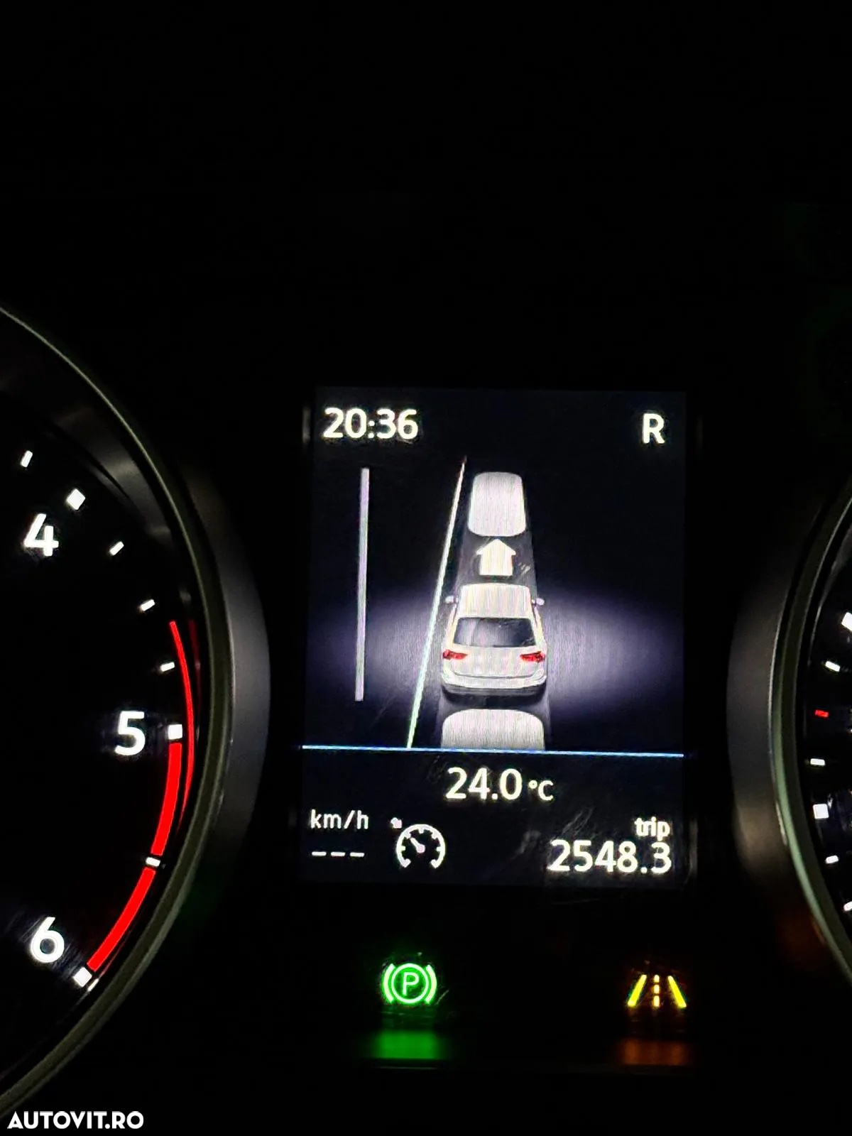 Volkswagen Tiguan 2.0 TDI 4Mot DSG Comfortline - 18
