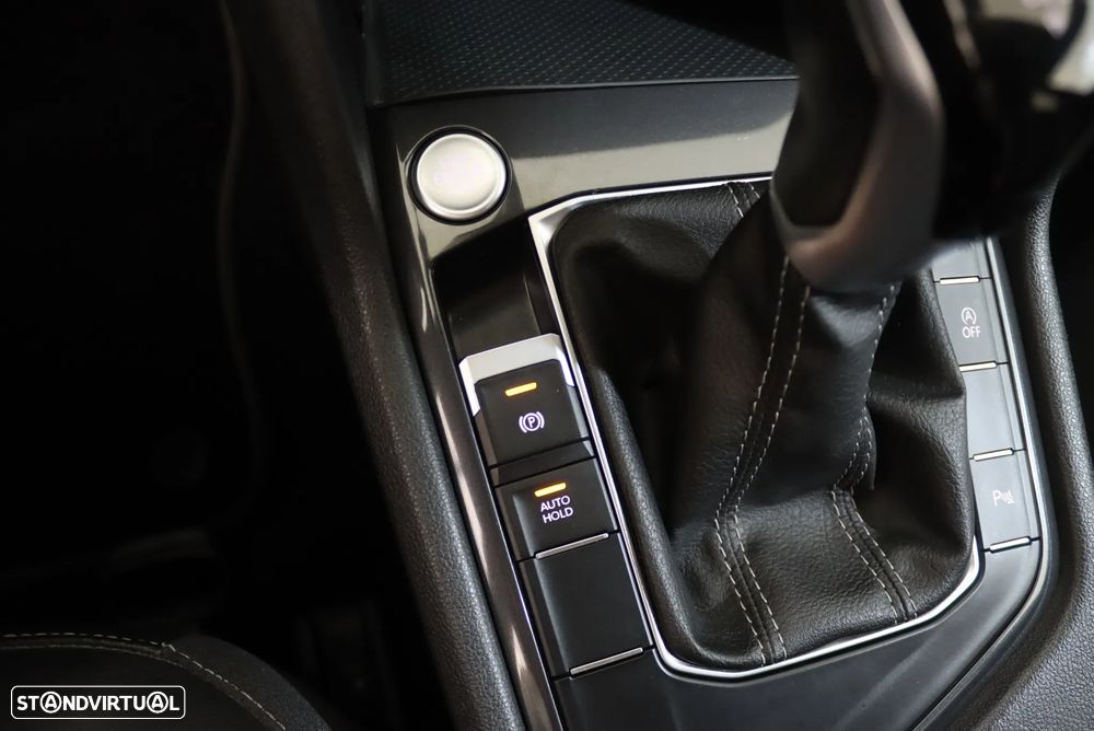 VW Tiguan Allspace 2.0 TDI R-Line DSG - 19