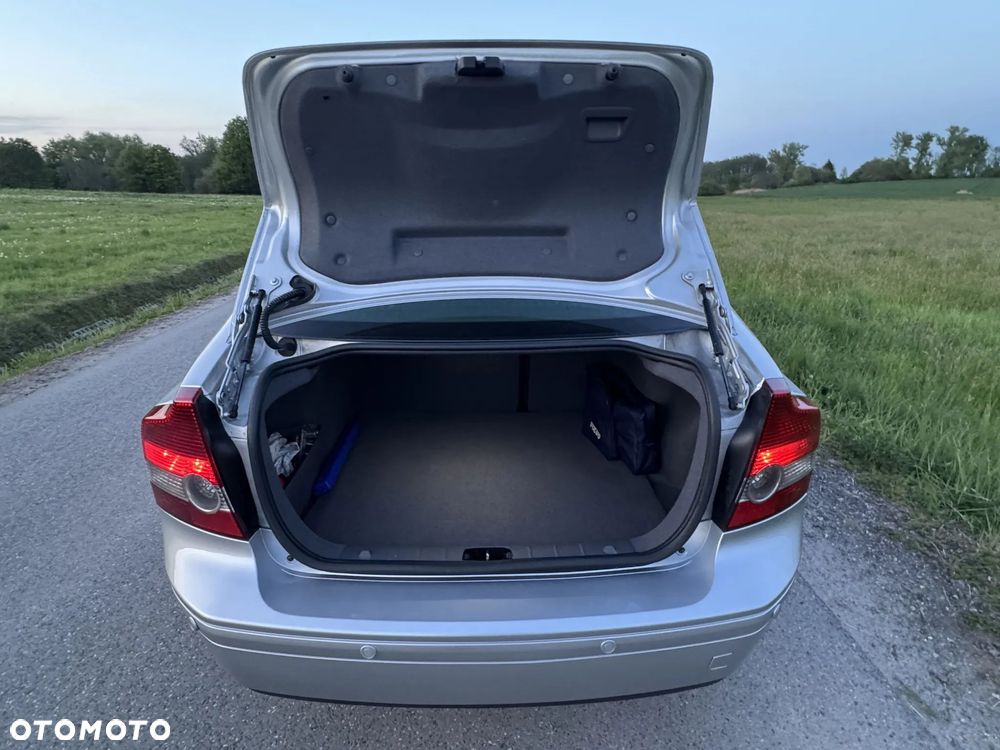 Volvo S40 2.0D DPF Kinetic - 10