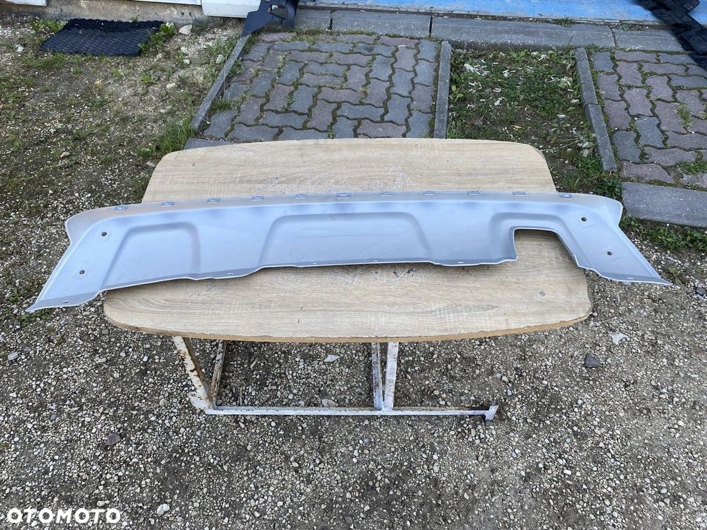 SPOILER LISTWA DOKŁADKA ZDERZAKA TYLNEGO DACIA DUSTER 850706169R NIEZAKŁADANA - 4