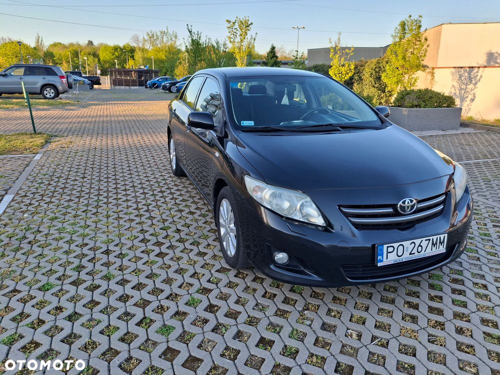 Toyota Corolla 1.6 Luna - 2