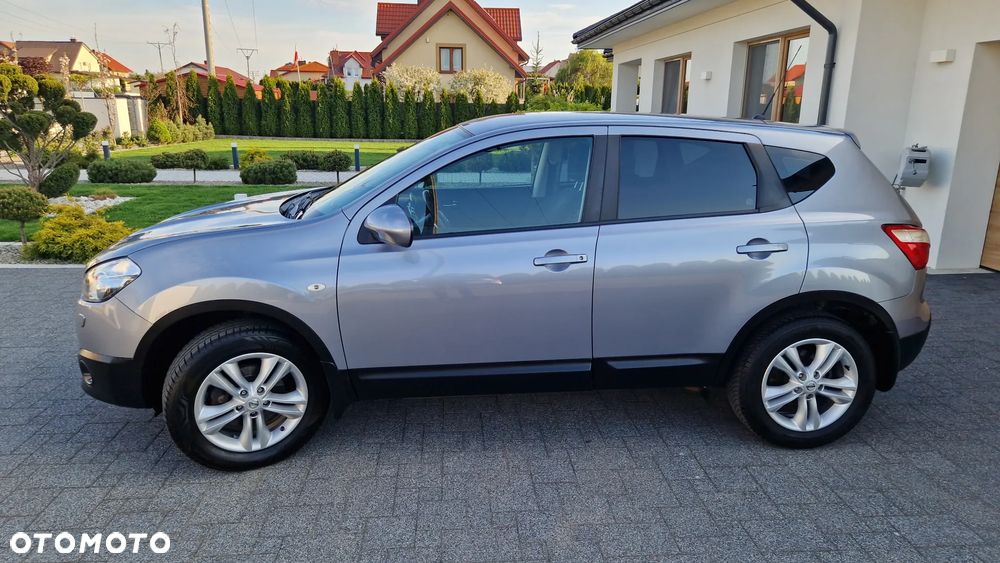 Nissan Qashqai 1.6 Tekna - 2