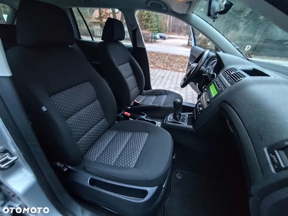 Skoda Octavia 1.6 Team Edition - 22