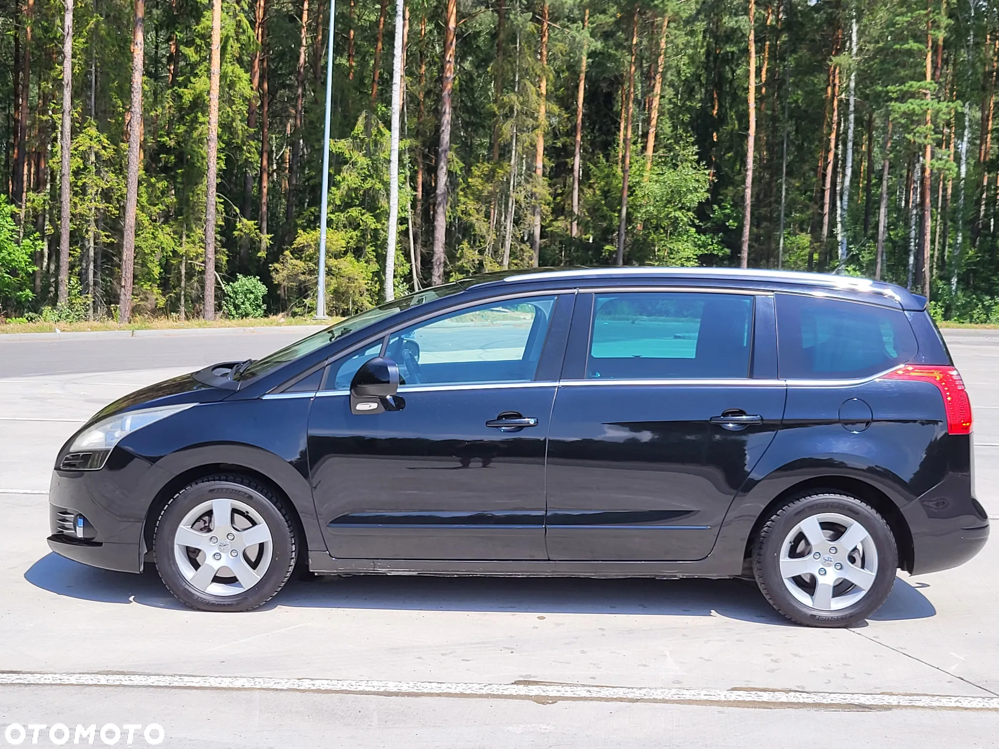 Peugeot 5008 1.6 THP Business Line 7os - 2