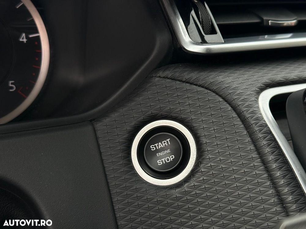 Land Rover Range Rover Velar - 25