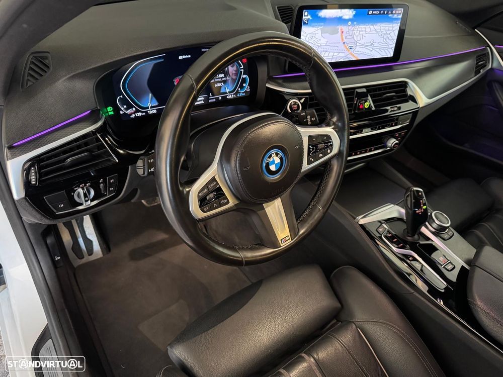 BMW 530 e Pack Desportivo M - 10