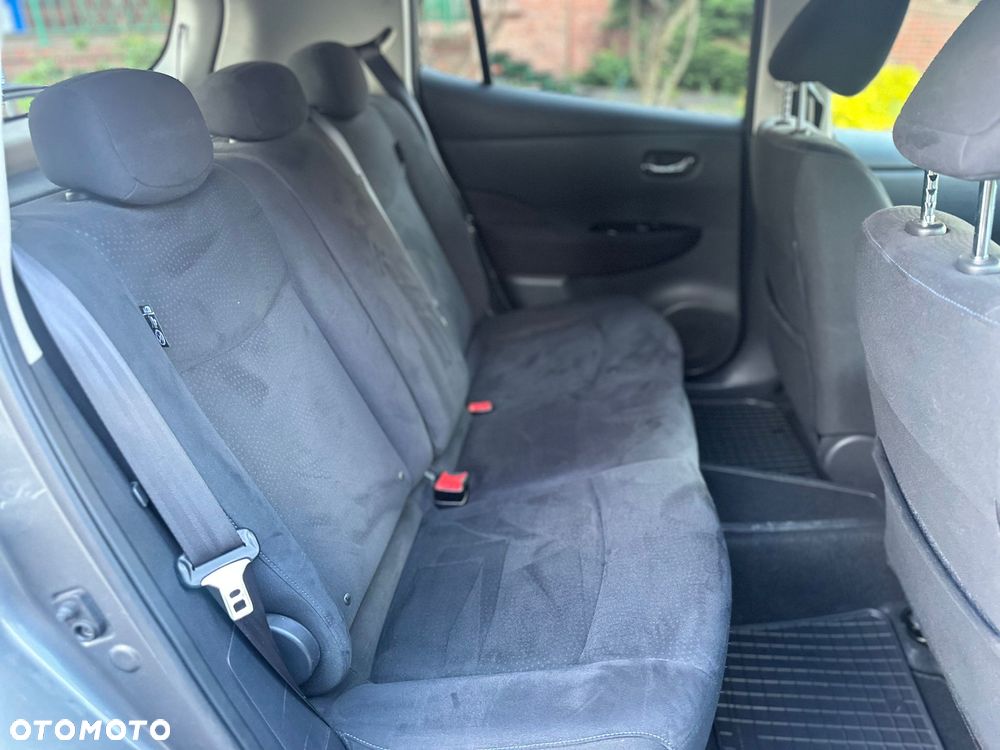 Nissan Leaf 24kWh Acenta - 23
