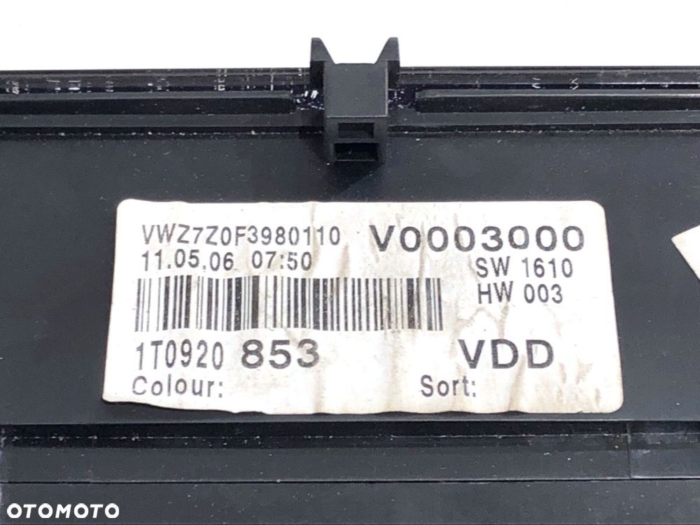 LICZNIK  VW CADDY III Nadwozie pełne/minivan (2KA, 2KH, 2CA, 2CH) 2004 - 2015 1.6 75 kW [102 KM] - 4