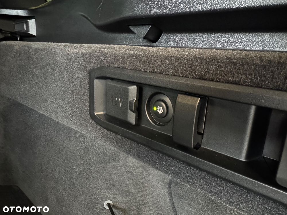 BMW Seria 5 520d xDrive - 21