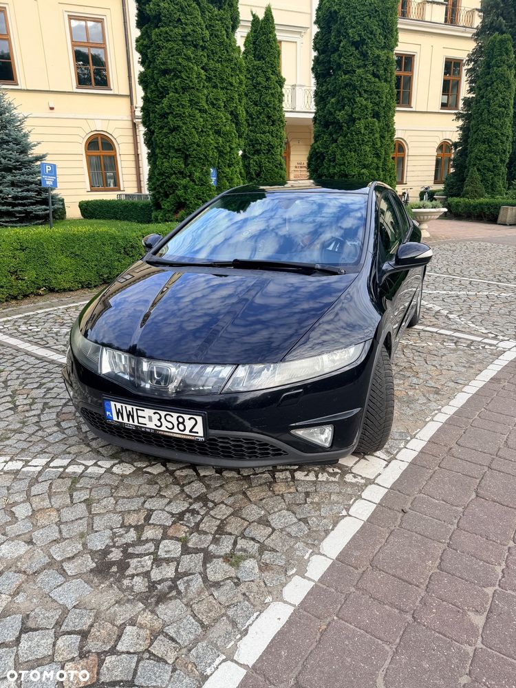 Honda Civic 1.8 Comfort - 1