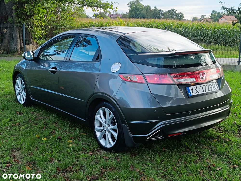 Honda Civic 1.8i-VTEC Automatik Sport - 4