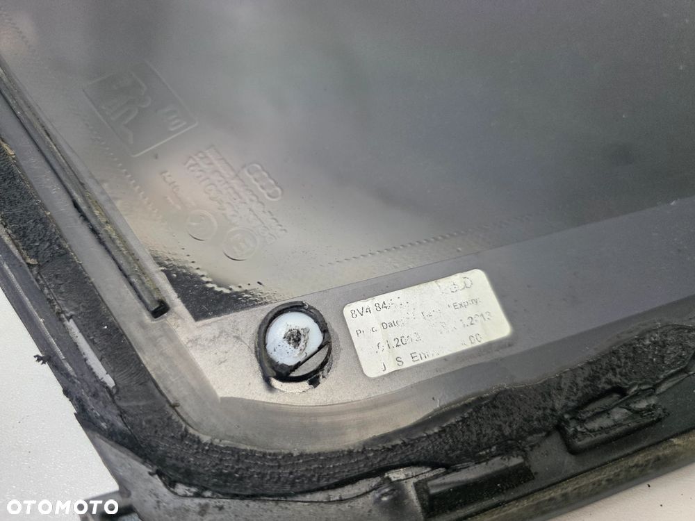 SZYBA KAROSERYJNA LEWY TYŁ AUDI A3 8V4 2012 ROK POD CHROM - 9