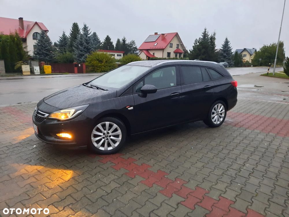 Opel Astra - 2