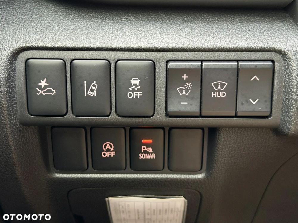 Mitsubishi Eclipse Cross 1.5 T Invite Plus - 12