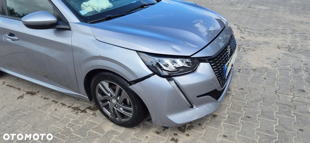 Peugeot 208 1.2 PureTech Like S&S - 12