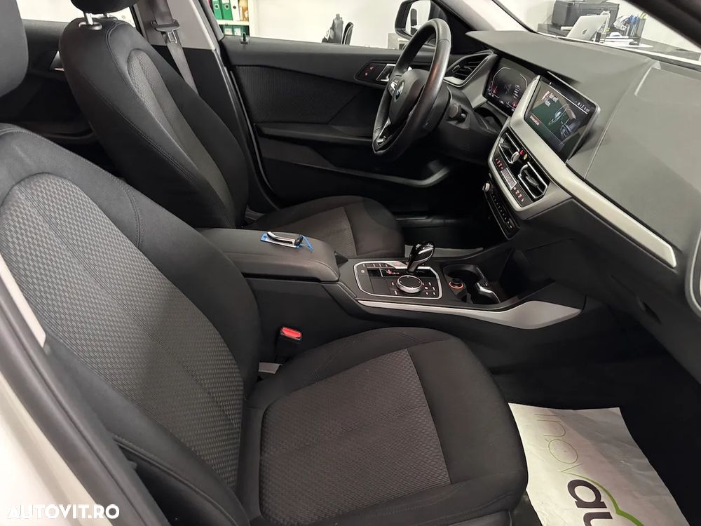 BMW Seria 1 118i Aut. Sport Line - 15