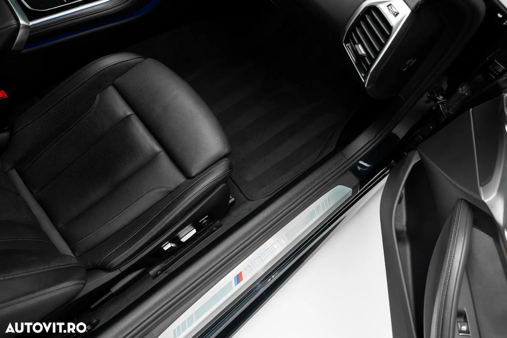 BMW M8 M850i xDrive - 35